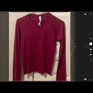 Lululemon Swiftly Tech LS 2.0 Race Length.